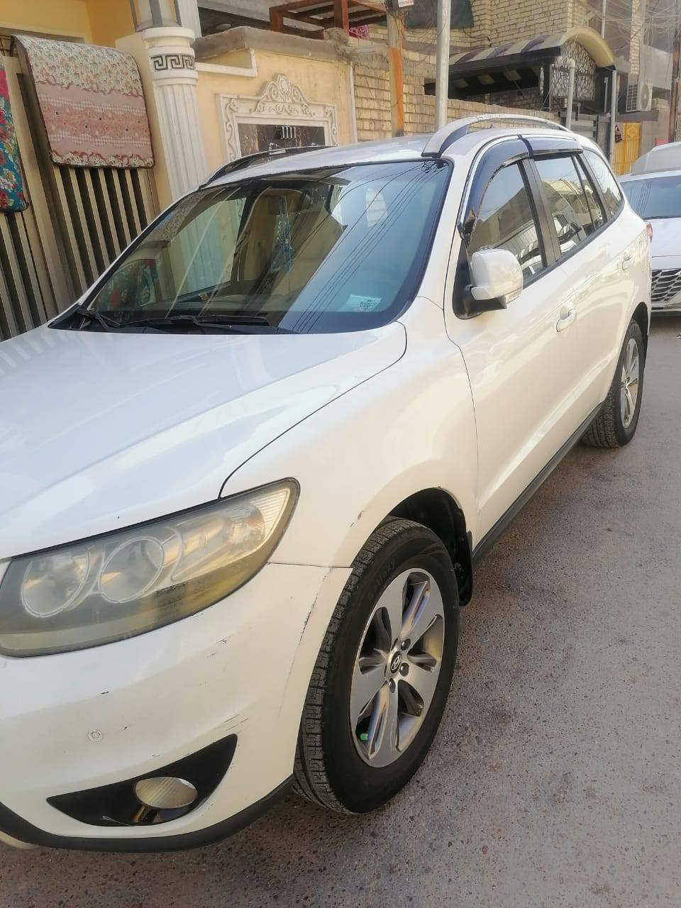 ***********سنتافيا 2012 ماشيه 150 قابل للزيادة شركة عامه سبعه راكب ثلاث قطع تبريد سيويج وبدون فتحه ثلاجه بلجكمجه
