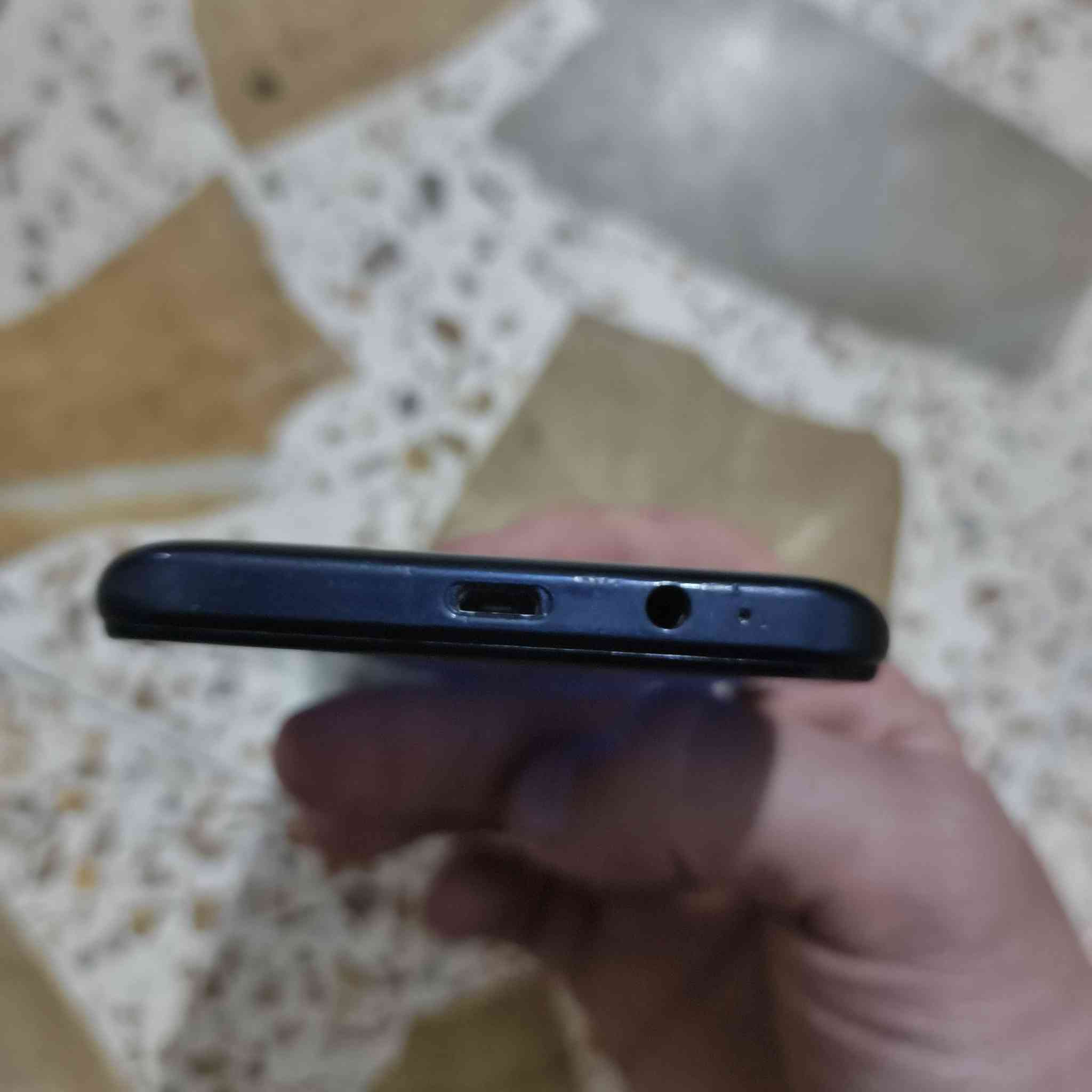 انفنكس هوت10iنضيف بطاريه 6000 ذاكره 128سعر 100الف بي مجال مكاني ديالى بعقوبه رقمي*********** موجود واتساب
