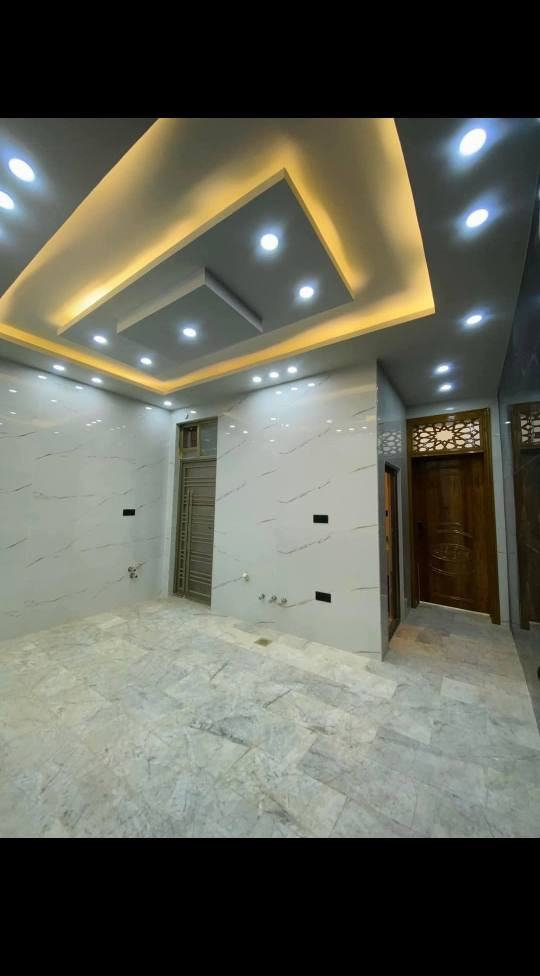 بسم الله الرحمن الرحيم 
تابع الصفحه ليصلك كل ماهو جديد
مكتب الابرار للعقار 

🌹 دار للبيع او مراوس مساحه 100 متر 
🌹 حي السلام  منطقه ال 61
🌹 طابقين جديد فول مواصفات  
🌹 شارع 10 مفتوح عله شارع 25   وشارع 15 
🌹بناء درجه اولى صب كونكريت 
🌹بناء VlP  تصميم هندسي ومكان مميز 
🌹ثلاث غرف نوم 

💎 طابق الاول 
غرفه و صاله ومطبخ واستقبال وصحيات

💎 طابق الثاني 
غرفتين وصاله  وصحيات

للاستفسار الاتصال عله 
***********

🌷 عنوان المكتب
🌷 حي السلام نهايه شارع ابو الدجاج النجف, العراق
