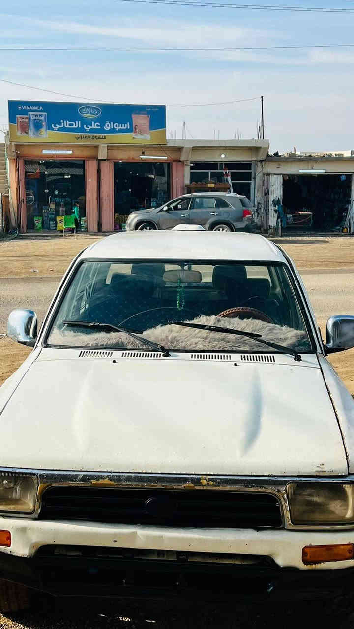 السلام عليكم دير ٢٠٠٧ منفيس للبيع
كير محرك صدر تأيرات كلها خير من الله بدون خياس 
ما اذب عليها الف السياره كامله السعر ٢٧ وبيها مجال بسيط 
مكان صلاح الدين قضاء الضلوعيه ***********
