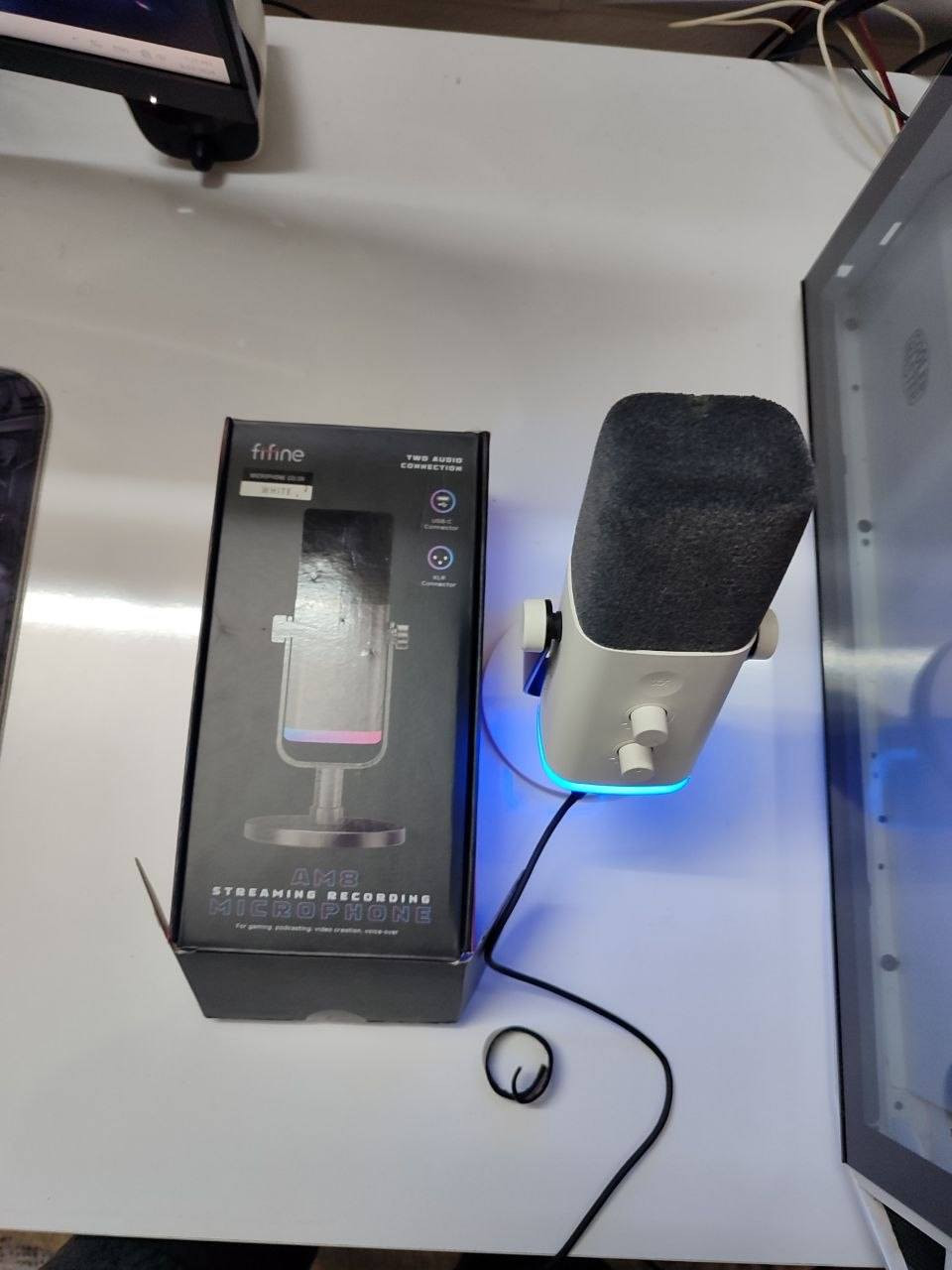 للبيع توصيل موجود

RTX 3070Ti Zotic 3Fans
450 الف 

Micrphone Am8 Fifine White 
45 الف 

Keyboard Sprint JK520
ميكانيكي بلو سويج 15 الف 

للتواصل
***********
