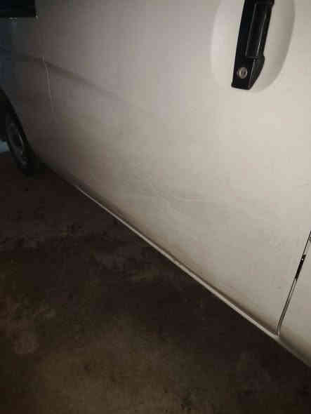 نيسان يورفان ٢٠٢٥ كراسي ساحي دوشمه عام  تبريد محور كفاله عامه ماشيه ٦٧الف ***********و***********ابو احمد ٣٢٥ بي مجال
