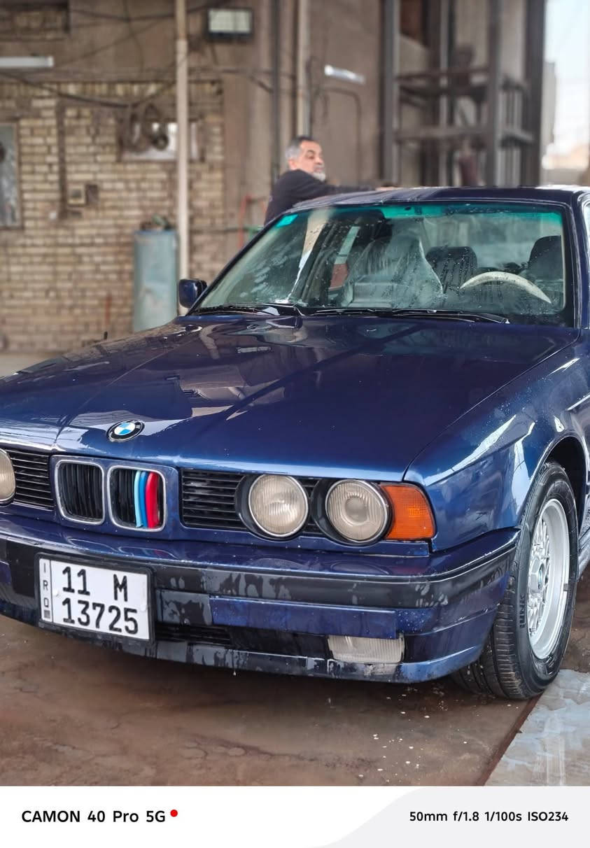 Bmw 525 مفتوح للبيع فقط
بغداد بأسمي مكينة بيها خيط تبخير 
السيارة معمرة ومصبوغة عام 
شاشة وكامرة وفتحة
لغد شواصي تكم قمارة مكفول 
صدرها جيد وبخصوص التبريد شغال بس عندي الفان طفة الوحدة يعني شغلة كهربائية 
السعر 55 وبيها مجال
مكانها بغداد 
رقم الهاتف ***********
علما ما متواجد على الفيسبوك الشراي يتصل
