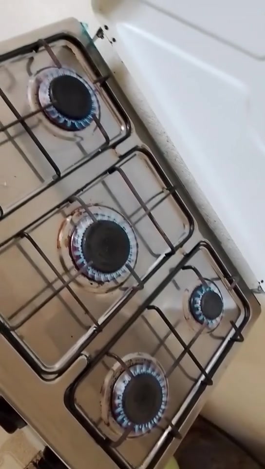طباخ البيع جديد صارلي شهرين من اخذته ب100 اريده ب80 بي مجال حك جيه


**إذا كنت صاحب هذا الإعلان وتريد حذفه لأي سبب، رجاءا أرسل رسالة إلى الدعم الفني**