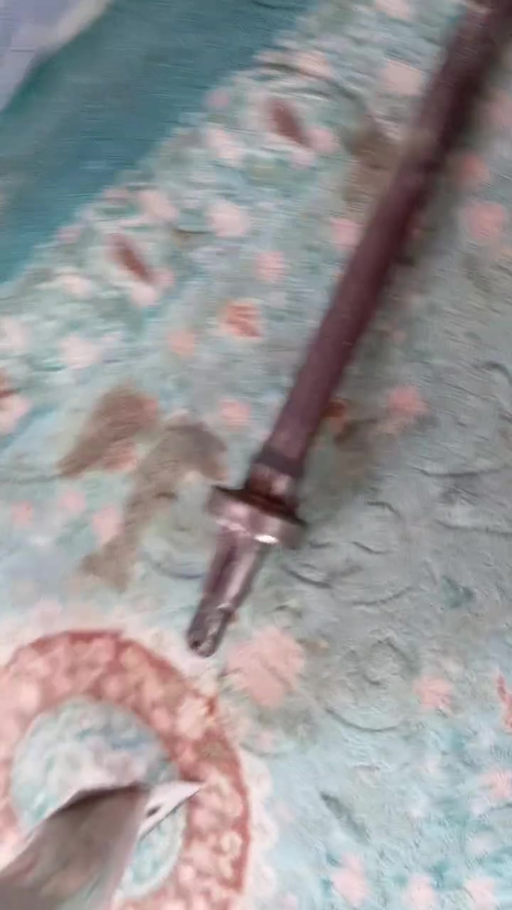 السلام عليكم ستيله الأصلي صندوك نضيف كلش  شفت الزغير كامل معه البوربرن جيب وشد جاملغ امامي للبيع كلهن 25قفل لاتراسل وتسئلني بيش ومابيهن مجال قفلهن 25من الاخير 24مايرهمن ناصريه منصوريه السايدين خاص متواجد ***********
