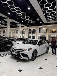 كامري SE • ٢٠٢٣ • وارد امريكي