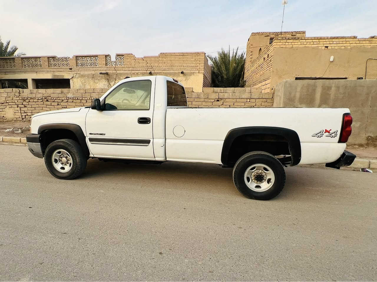 سلام عليكم شوفر أليت البيع 2004 بسمي مداور ثاني يوم كفاله ***********
