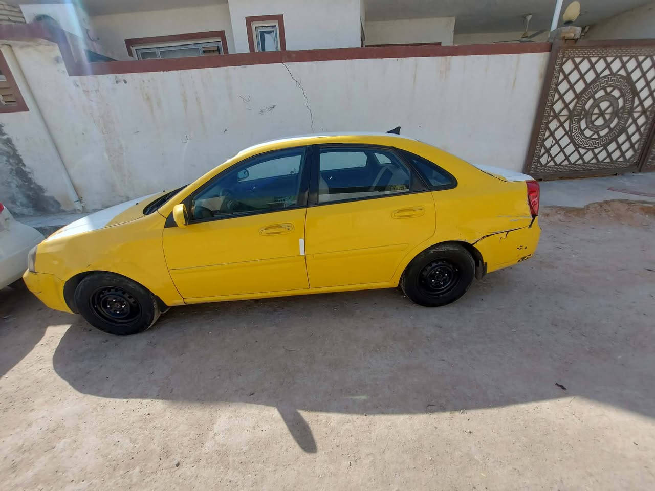 شوفرليت اوبترا2010رقم المثنى   سنويه لل2028  شرط التحويل والتحويل بكربلاء  محرك بيه خيط تبخير  تبريد ثلج❄️ بيها مكانات صبغ  بدون دواخل   كير اوتوماتيك شاشه ايباد  سياره جاهزه   السعر45ورقه وبيها مجال العنوان كربلاء  الحر  رقم الهاتف***********  ملاحظه ابيع  هل الموجود
