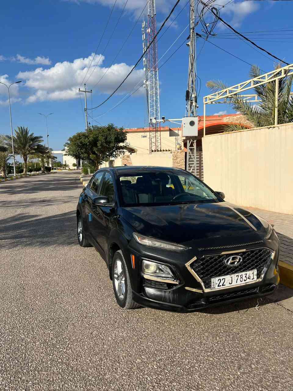كونا 22 اربيل
اسود 
موصفات العاديه معروفه محرك 2000 دوش 
ماشيه 50ml 
حادثها فقط بنيد صبغ
هذا سونار وياها وصور الحادث 
مال بيع مستعجل 
112$ وبيها مجال 
مكانها كربلاء 
***********
