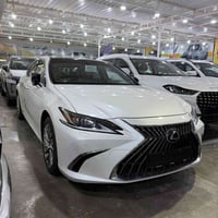 لكزس ES • عرض حصري • لفترة محدودة