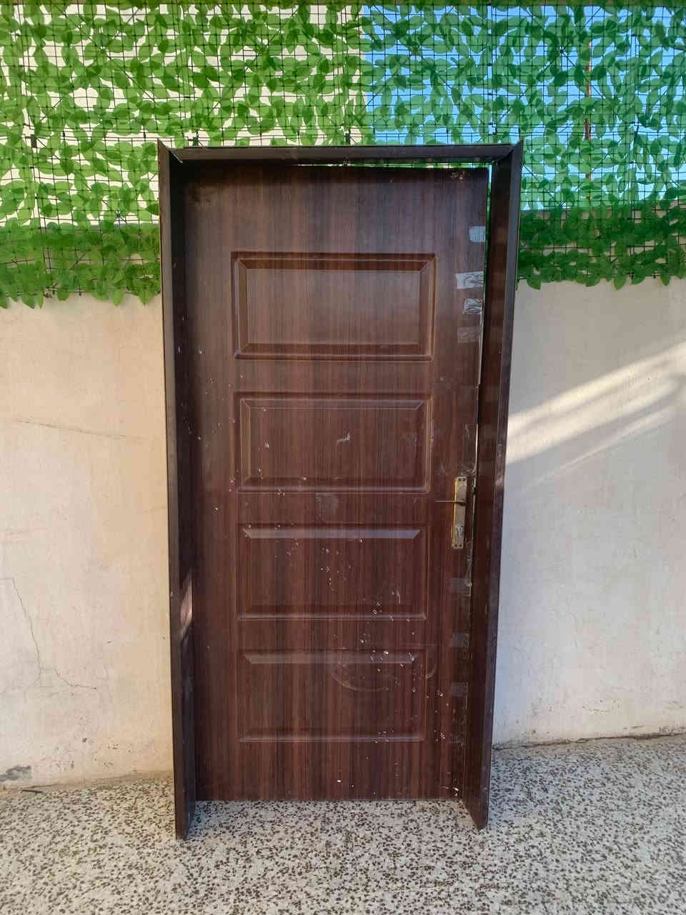 باب بلاستك. الطول 214 العرض 96
باب تركي الطول 212 العرض 100
للبيع كركوك قرية الصياده للاستفسار ***********
