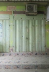 محل للإيجار • منطقة حچام • ٤.٥×٢.٥م