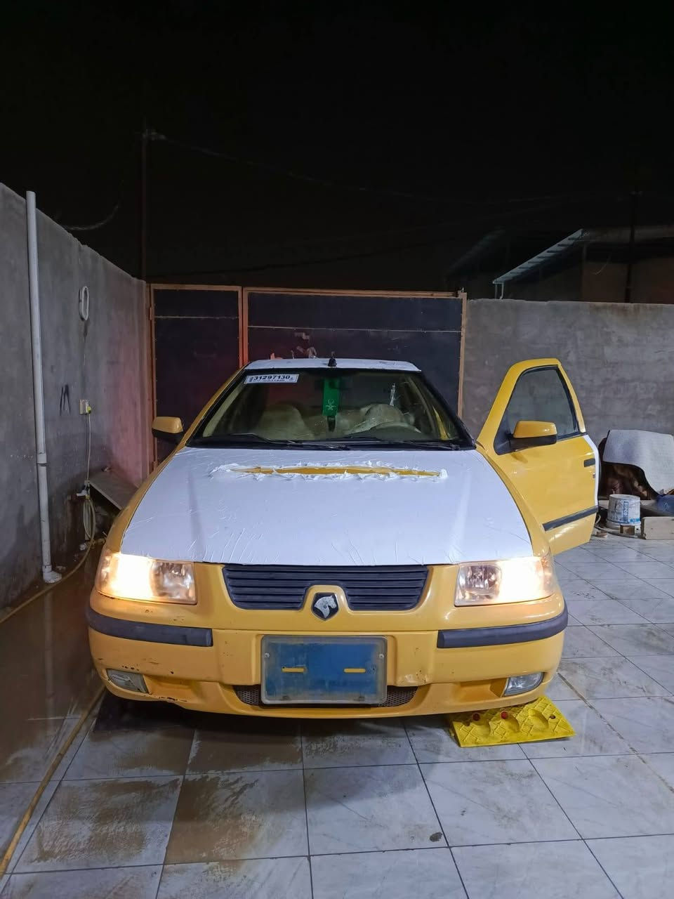 السلام عليكم
سمند موديل ١١ مكفوله وجاهزه من كلشي مصفره هيئه وغرامات 
رقم مثنى ..ماشيه ٤٤ حقيقي والفحص وين ما يعجبك ...السياره جديده ....***********
