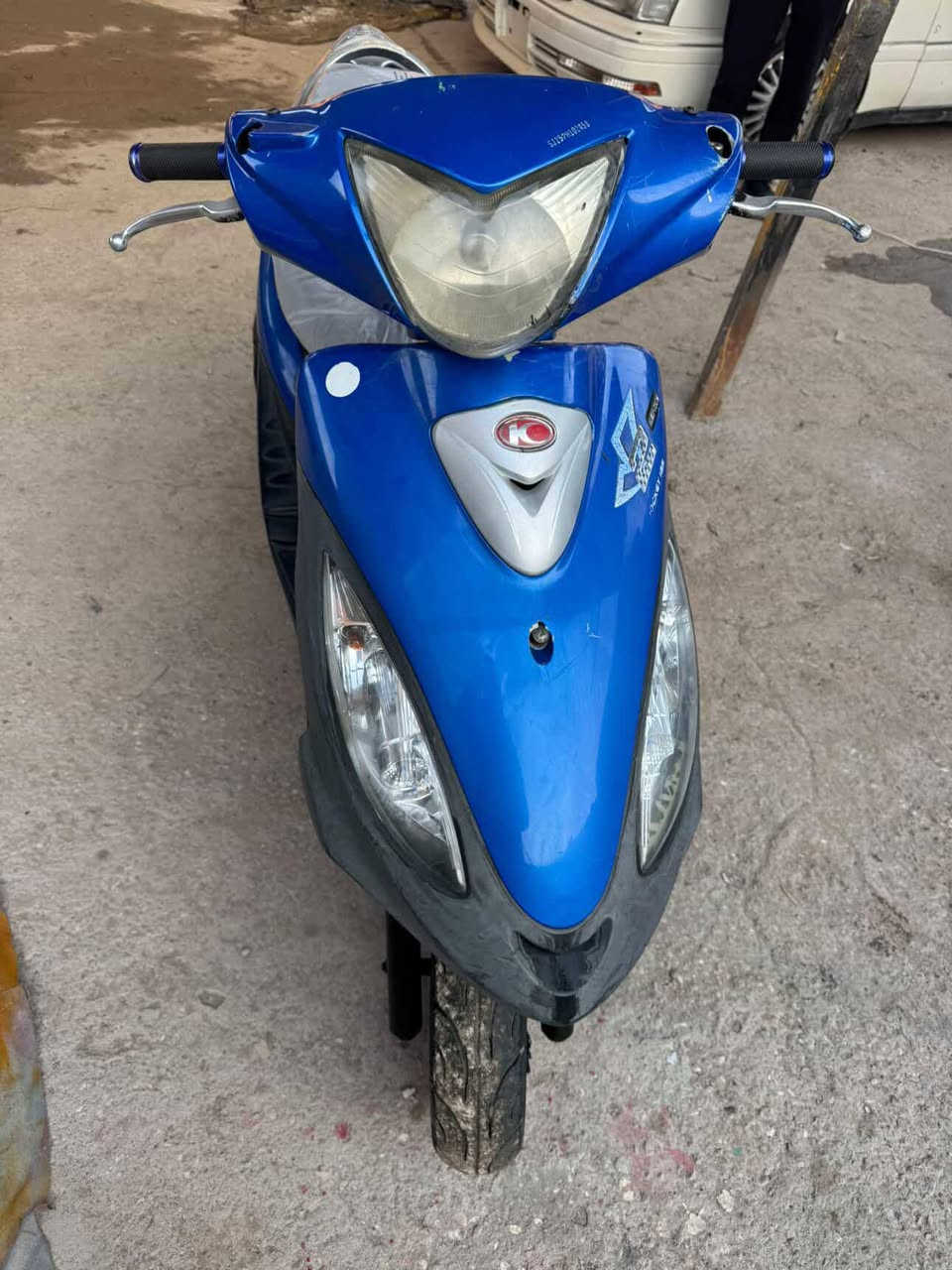 سلام عليكم دراجه كامكو 2014 توني مجفته كلشي جديد بنزات وكلجات وباتري جديده دراجه جاهزه سعر 675 وبيه مجال الاستفسار ***********او خاص
