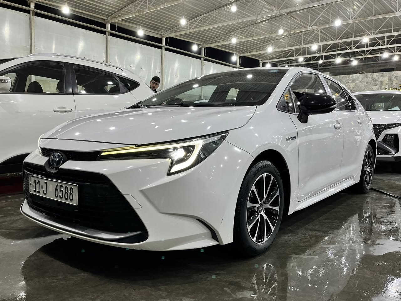 🚗 شركة روعة المحتسب 🚗
تويوتا كورولا | موديل 2024
✨ السعر يشمل رقم مميّز
المواصفات:
• ماشية 33 ألف كم
• فتحة سقف
• تحكم ستيرن جهتين
• فتحة سلايد
• كاميرا خلفية
• رادار
• هاند بريك بصمة
• إنارة LED
📍 العنوان: معارض البياع – شارع الوسط
📞 للاستفسار:
***********
***********
#شركة_روعة_المحتسب
#تويوتا_كورولا
#معارض_البياع
#بغداد
#العراق
