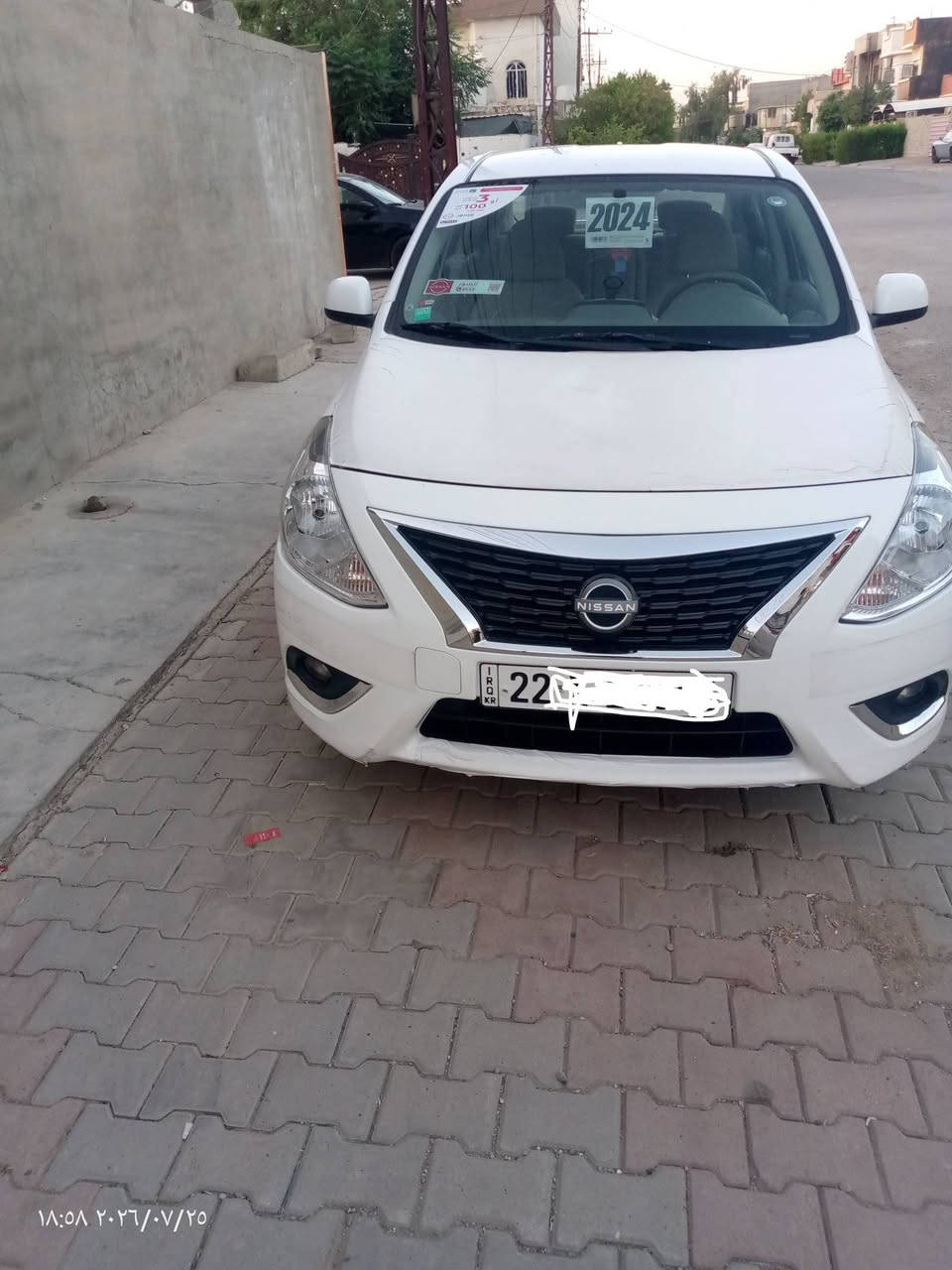 نيسان صني هندي للبيع موديل 2024 رقم اربيل 22 سنويه جديد وهزه جديد تبريد ثلج سنويه بسمي شرط تحويل أو وكاله بدون عيب من دعامي لدعامي كله شرط سعر 122$بي مجال قليل ***********
