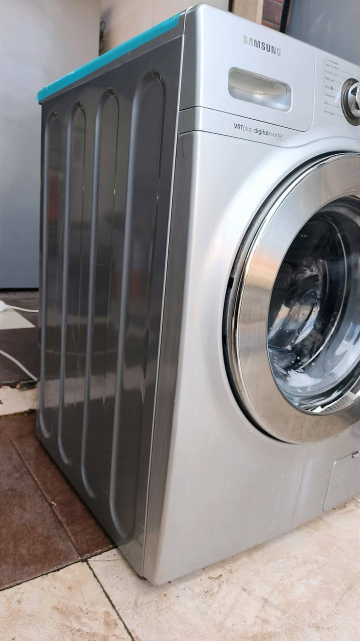 غساله ملابس ماركه سامسونك
حجم 12 كيلو نظافه 100%  كوري الاصلي
السعر 300 الف الشراي يتفضل خاص


**إذا كنت صاحب هذا الإعلان وتريد حذفه لأي سبب، رجاءا أرسل رسالة إلى الدعم الفني**