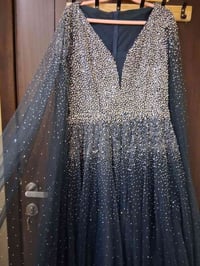 فستان جديد • مع جنطة • ٧٥-١٠٠ كغ