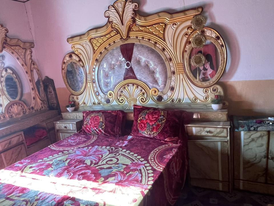 للبيع قرفه كامله مستخدم بس اخو الجديد رقمي بيه وتساب ***********
