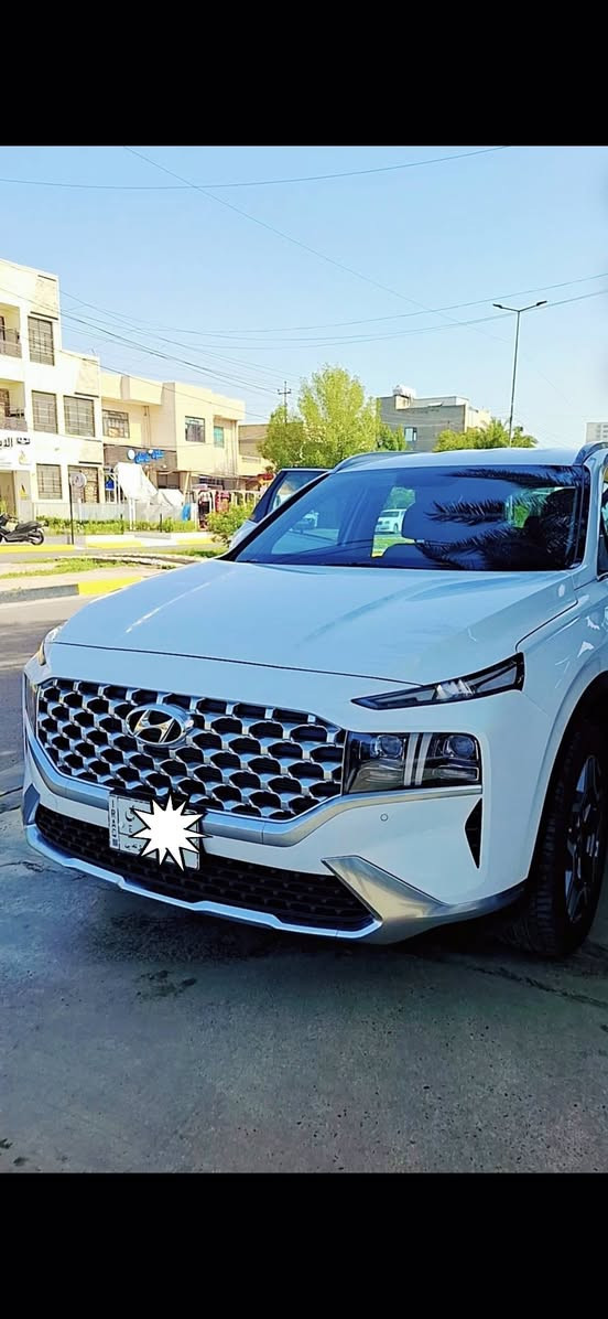 سلام عليكم.
سنتافي 2024 خليجي محرك 6 سلندر مواصفات خليجي مو امريكي السيارة تحت ضمان الشركة رقم بغداد بأسمي مكفولة من اي خلل او ضرر بسيارة جديده معنى الكلمه داخل جلد اصلي بلكامل مو مخمل ماشية 34000 كم الزجاج مغلف ppf بلكامل عازل للحراره مكانهه بغداد حي الحسين 
السعر 290 $  موبايل ***********
