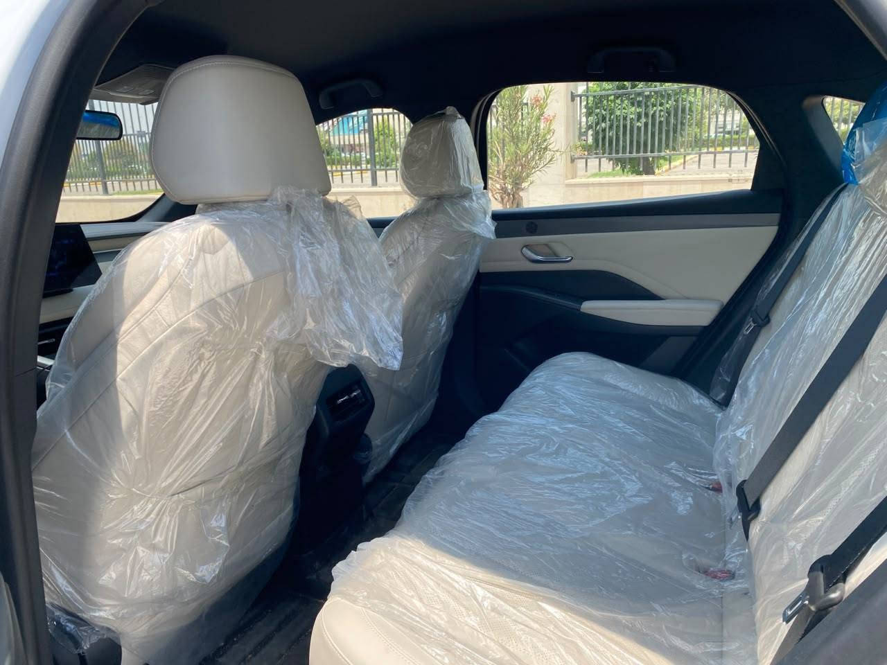 BYD بیوایدی.  2025
5 پڵەس مۆدیل 2025 یەک بست معجونی هەیە بێ ژۆرێ. 5000 هەزار رۆیشتیە سعر 154$ و مجالێکی کەم ..                م/*********** أربيل, العراق
