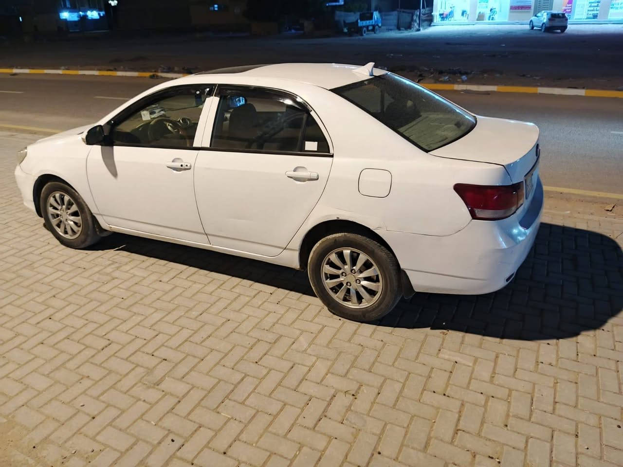 السلام عليكم
سيارة البيع نوع بوايدي موديل 2013فؤؤؤؤؤل بصمه شاشه كامره دواره كشنات جلد حساسات امامي خلفي سنويه لغايه 27جاهزه من كلشي العنوان كربلاء السعر 54وبيه مجال بصيط حك الجيه انتصال فقط ***********
