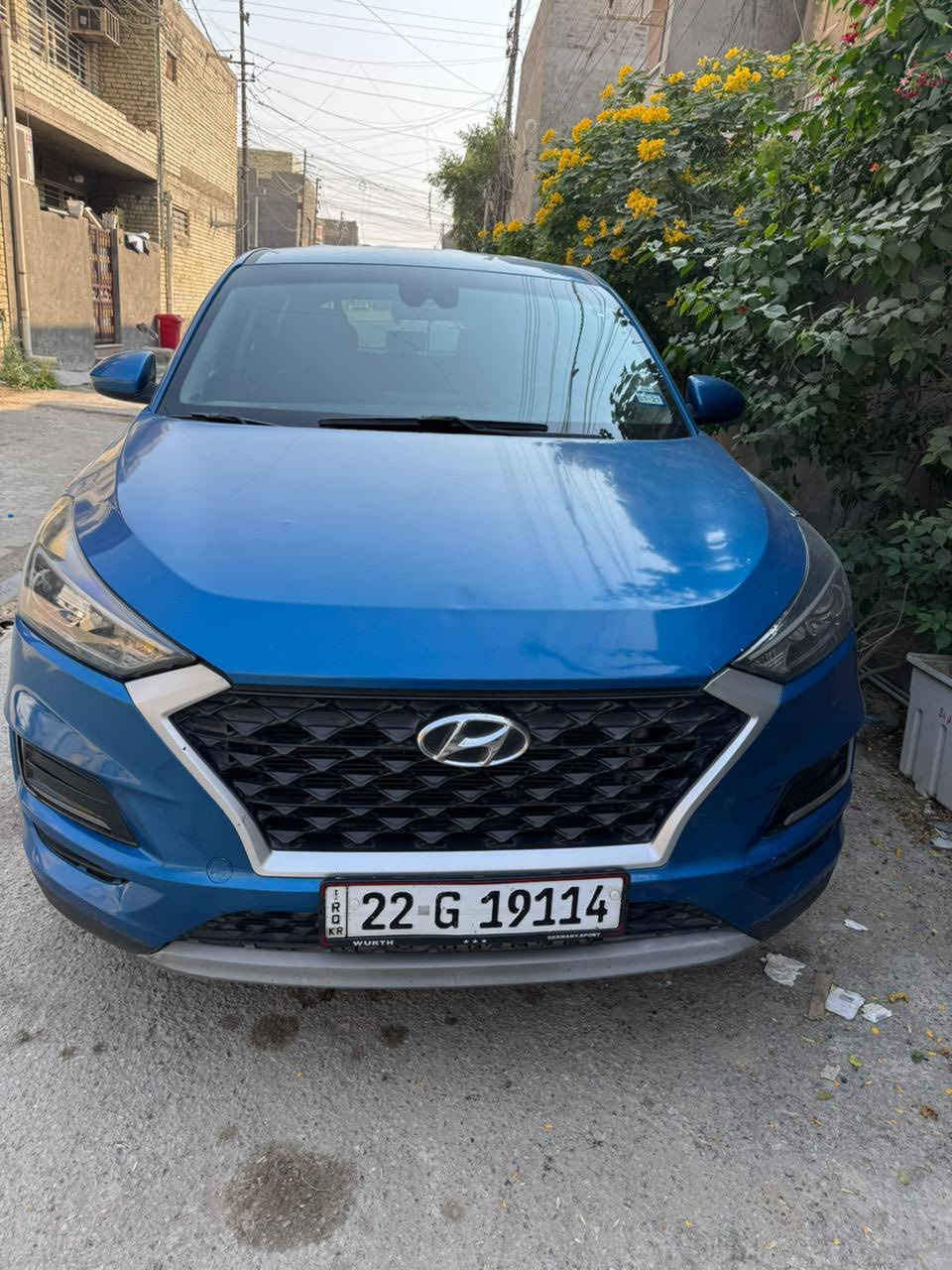 توسان ١٩
اربيل بسمي 
وارد الضرر بنيد صطحي مكفول شواصي ولغد 
والباب الخلفي الايمن  بي نص صبغ بس 
ماشية ١٠٥
السعر ١٥٥$
السونار مرفق 
بغداد العبيدي 
***********
