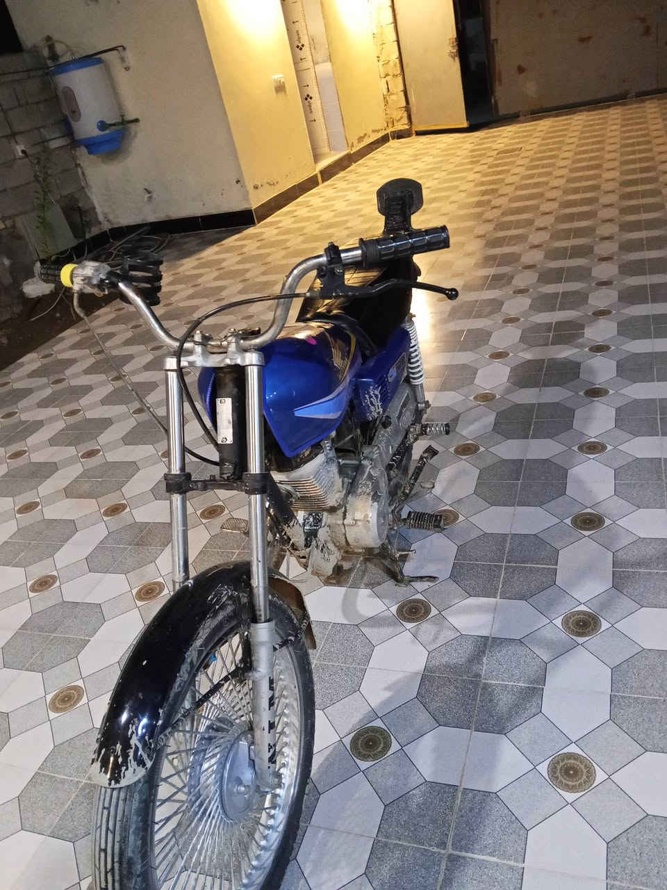 اسلام عليكم دراجه للبيع محرك تايكر مبدل ولفات بس دراجه خير من الله مكاني جامعه ديالى متواجد خاص


**إذا كنت صاحب هذا الإعلان وتريد حذفه لأي سبب، رجاءا أرسل رسالة إلى الدعم الفني**