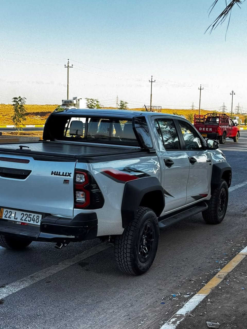 تويوتا هايلكس GR 2025 ساز
السلام عليكم 
هايلوكس 2025 جي ار شركة ساز 
بعدهة بالضمان ماشية 21 الف 
السيارة جديدة وبدون اي نقص 
عليها كماليات وسلايد للبدي اصلي 
رقم اربيل سنوية باسمي 
السيارة بحالة الوكالة مكفولة كفاله عامة 
السعر 460 
للاستفسار ***********
