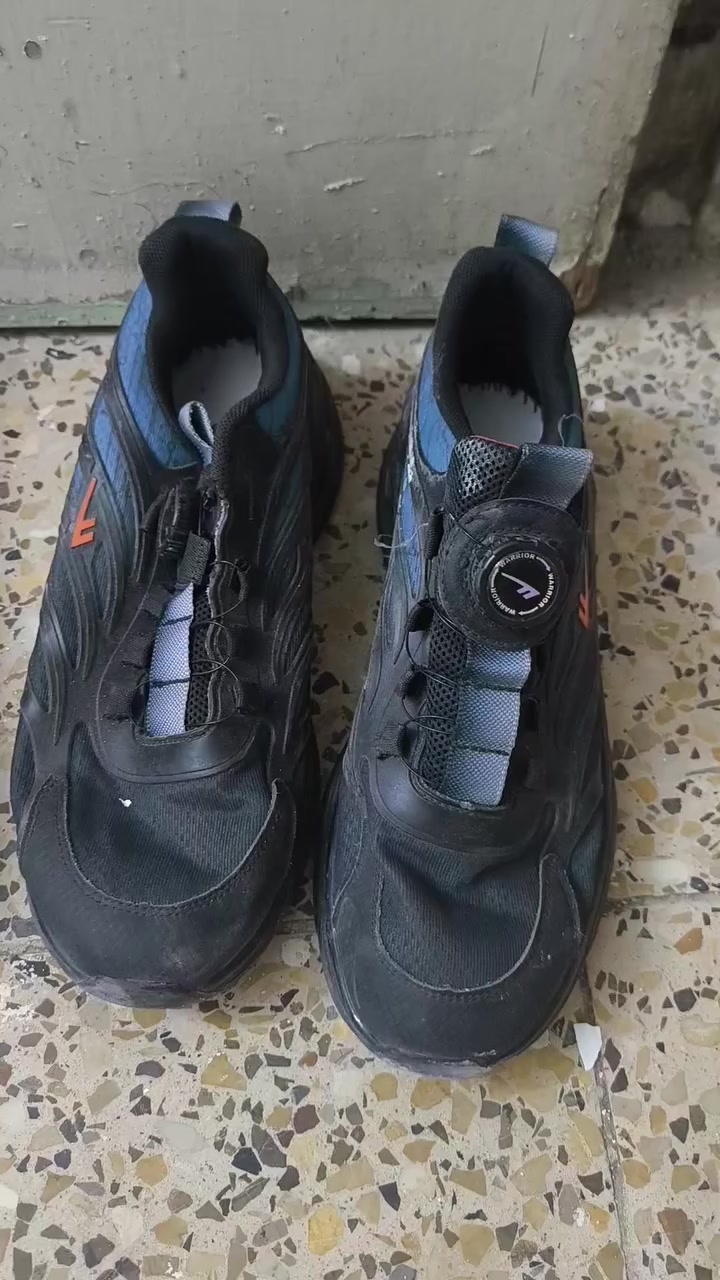 السلام عليكم 84 زوج ابيع شلع سعر زوج 6 آلاف ابيعلك 80 زوج وربع زواج هديه + 9 زواج مال اطفال هم هديه يعني مجموع الكلي 480الف القطع نظيفه كما موضح بالفيديو ملاحظه ابيع شلع 
واذا تريد توصيل موجود يصير مجموع 500 الف تحول الفلوس ودزهن الك 
او تحب تجي كل هلا بيك مكاني بغداد الشعب *********** اتصال او واتساب غير متواجد على فيس بوك
