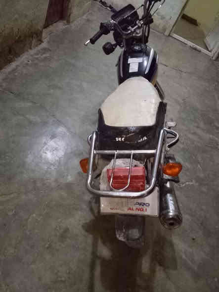 السلام عليكم موطور سافين موديل 21 لبيع محرك معمر باقي شوف العين سعر 350 بي مجال ***********
