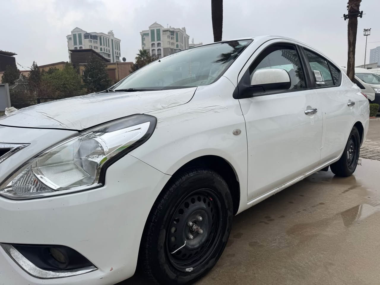 Sunny 2023
نیسان سنی یەدە نیکل و ٢ جام کارەبایە زۆر خاوئنە ٣٨ هەزار رۆییە سفری ئیرەیە سبوخ و ساردی نیە بەس ٢ قۆپی گجکەی لە سەقفی هەیە و دەعامی کەمەک شوختی هەیە 
داوای ١١٥ لئ دەکەم و مەجال تکایە بەس تەلەفۆن *********** أربيل, العراق
