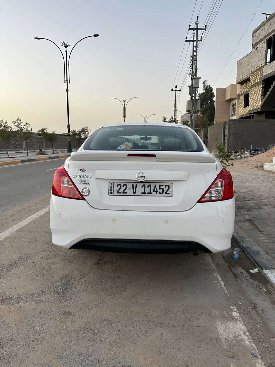 سلام عليكم 
نيسان سني 2024 هندي للبيع او للمراوس
كفاله عامه ما عده طخه كد شبر بالداير وبعدني ما ساحبه خفيفه كلش وشخط بباب السايق وما مبينه باقي سياره كفاله حته دعاميات بيها شاشة اصلية ودوشمه كامله كشنات والارضية والصندوك كامله سياره على وضع شركه ماشيه 35 الف
سعر 126 وبيها مجال قليل 
*********** 
بصرة ياسين خريبط البصرة, العراق
