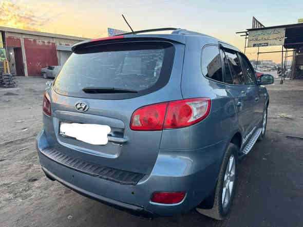 هونداي سنتافي كاز ٢٠٠٨ ادوات
محرك سوبر سيارة فول فتحة شاشة 
جلد كشنات كهرباء كص جنطة 
متوم طبق الأصل مسجل بل كاز 
عنوان بغداد سعر ٤١ ورقة 
متواجد فيس ***********
