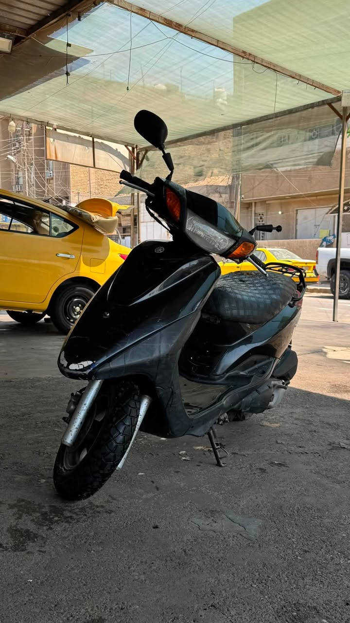 للبيع السعر 750 العنوان بغداد حي القاهره ***********
