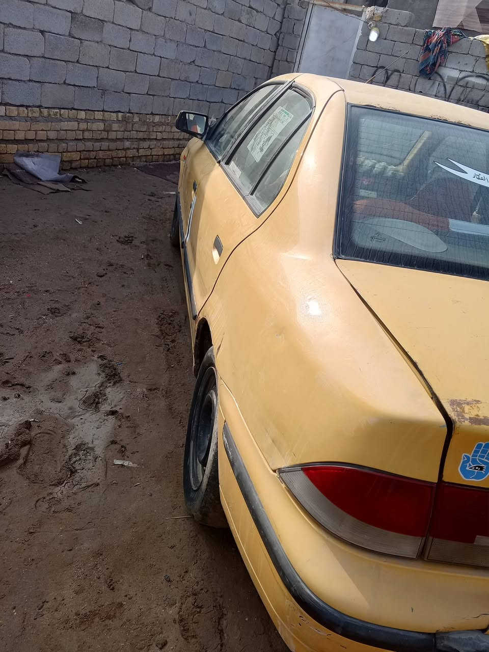 السلام عليكم سمند للبيع بدون راعي
*********** الشراي يتصل وبي خير ويدلل
