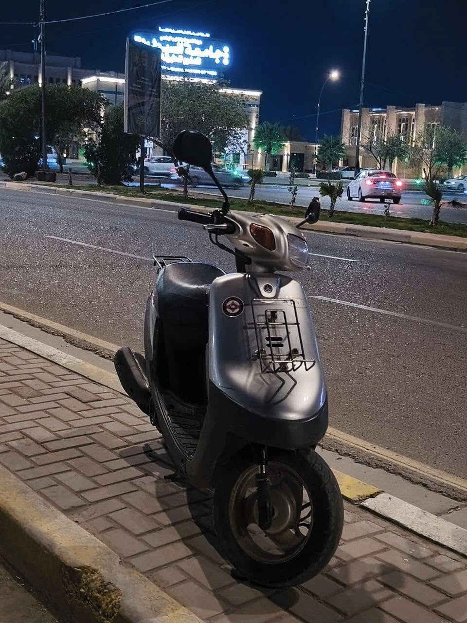 السلام عليكم للبيع بطه حاويه مكينه نشطه شلعه ومعدل كلش نضيفه مديل2003 كامله ما ناقصه شي بيهه وصل معرض السعر 650 وبيه مجال قليل مكان كربلاء حي رمضان للستفسار *********** مامتواجد خاص فقط واتساب
