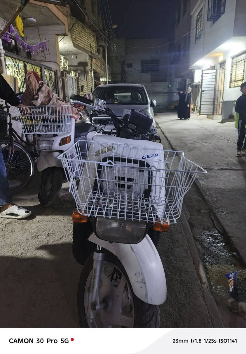 سلام عليكم دراجه بيكم محوره مكينه مال بريز فول نعومة خرسه معدل سريعه كلش سعر 500 عنوان بغداد صليخ قرب التقاطع *********** مكفوله من سرقه ومكينه
