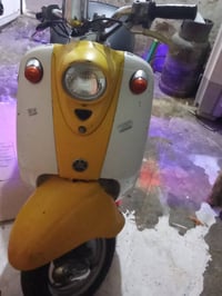 دراجة كلاسيكية للبيع شغالا سلف وهندر كهربائية شغالا مكينا خير من الله ...