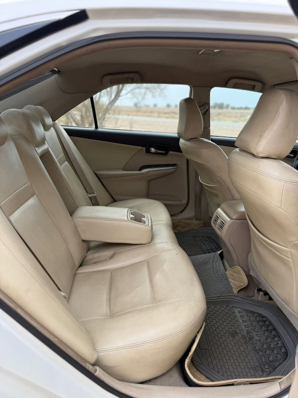 كامري 2016
خليجي
فول مواصفات عدا الفتحه
سنويه باسمي هزه وسنويه البارحه مجددهم
مراوس بجالنجر 
***********
