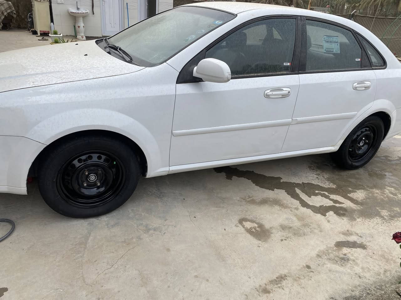 أوبترا 2010 بيها جوة رقم صبغ وربع دوس والباقي كافلة *********** السعر 77
