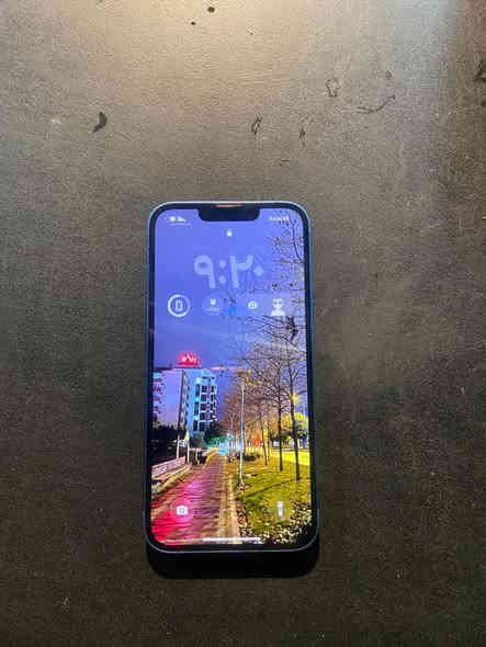 ايفون 13 ازرق
ايفون 13 ازرق 
ذاكره 128 
بطارية 80
وياه شاحنه وكارتونه 
سعر 425 بي مجال حك الجيه
عنوان مدينة الصدر قطاع سبعه 
***********
