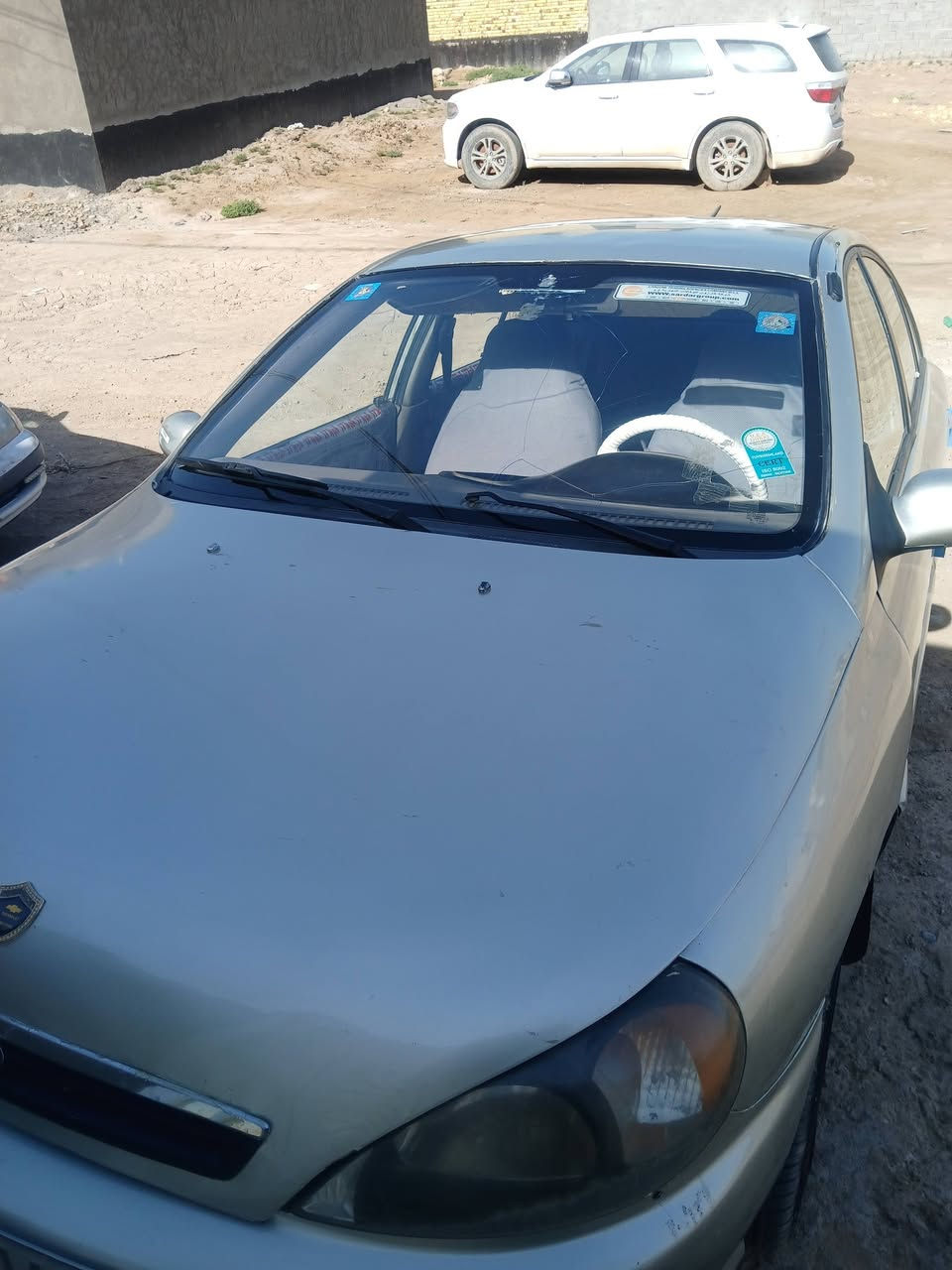 كيه ريو 2001رقم بغداد انكليزي مشروع وطني محرك 1600وكير اوتو مكفولات تخم تاير جديد سياره كامله مابيه نقص بدون ضربه قويه صبغ جماليه مكاني كوت زين القوس***********
