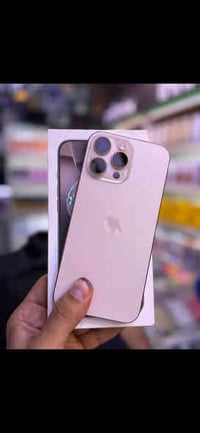 ايفون 16 برو ماكس ذاكره 256 مبدل فقط بطاريه وفيس ايدي واكف شريحه الكرو...