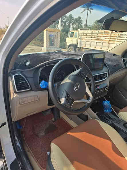 السلام عليكم..توسان جيكي فول مواصفات ماعدا الفتحه موديل 2021 رقم أربيل سنويه جديده السياره كفاله عامه ماشيه ١٠٠ مكاني واسط الزبيديه السعر ٢٢٠ بيه مجال ***********/***********
