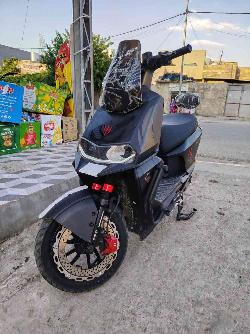 السلام عليكم تالنج الرياضي معروف بل سوك شرط بطاريات جديده ست بطاريات مصطره سرعه خير من الله بيع أو اعارض سعر عل رقم ***********
