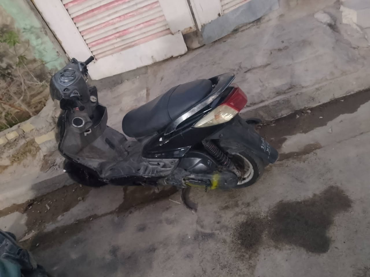 دراجه سكنس فحل كابريتر
دراجه شغاله نكره سلف 
كهربائيات كله شغاله 
مكينه خير من الله 
كفرات بلادي بس عوزهن ترتيب 
سعر 500 وبيه مجال 
شعب 
***********
