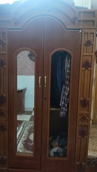 للبيع • غرفة نوم • تفاصيل ناقصة