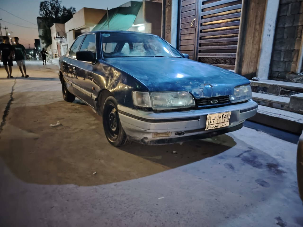 السلام عليكم سياره للبيع شغاله معمر محرك وكير.  وكير عادي للبيع
***********،***********الاتصال عل رقم
