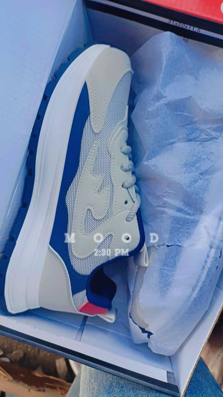 لبيع شلع احذيه على 7تالاف
***********
